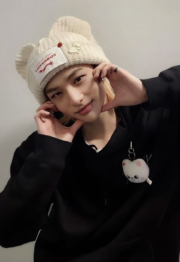 Recent activity shot of Hyunjin (Stray Kids)