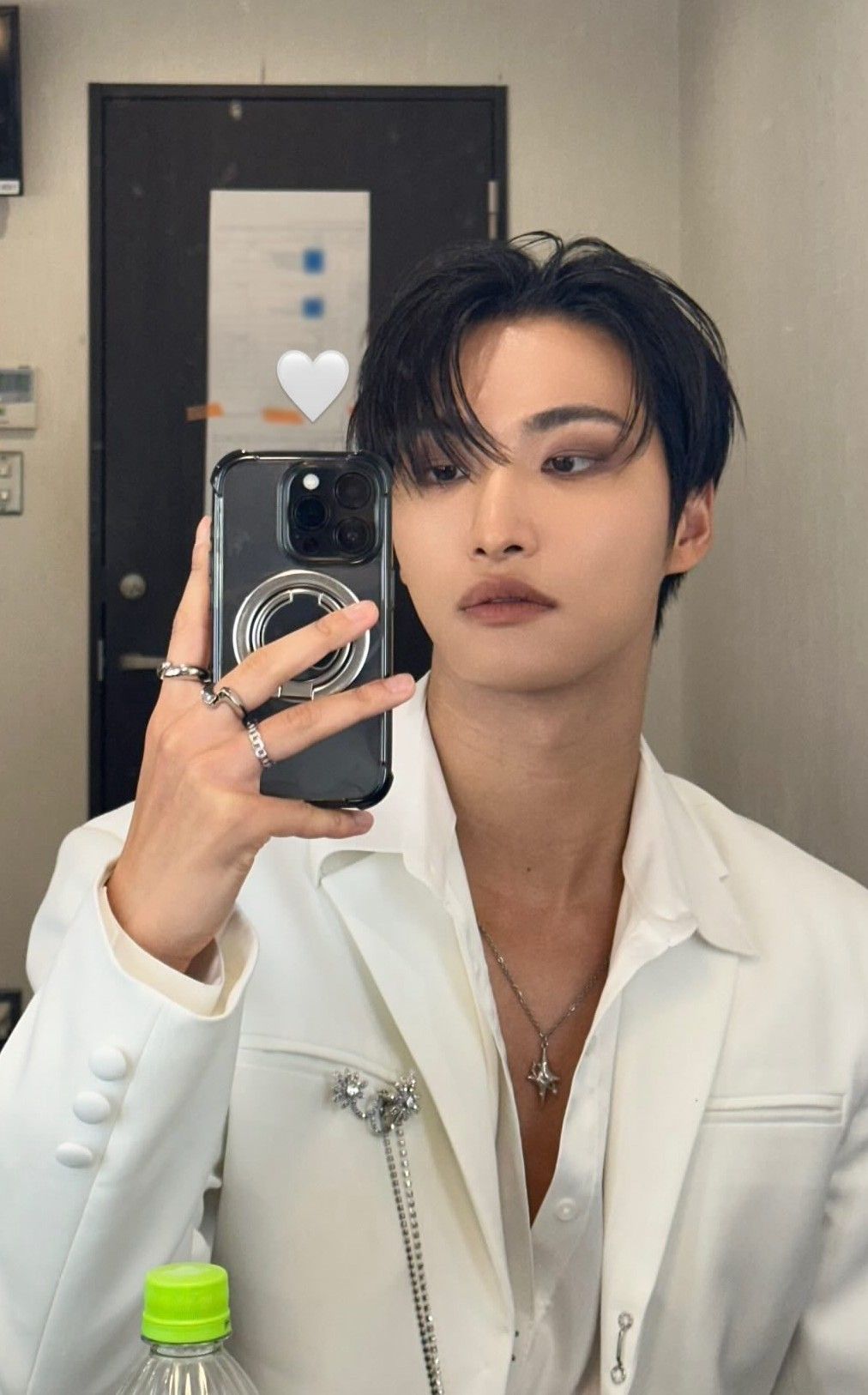 성화 (에이티즈)의 비하인드 컷