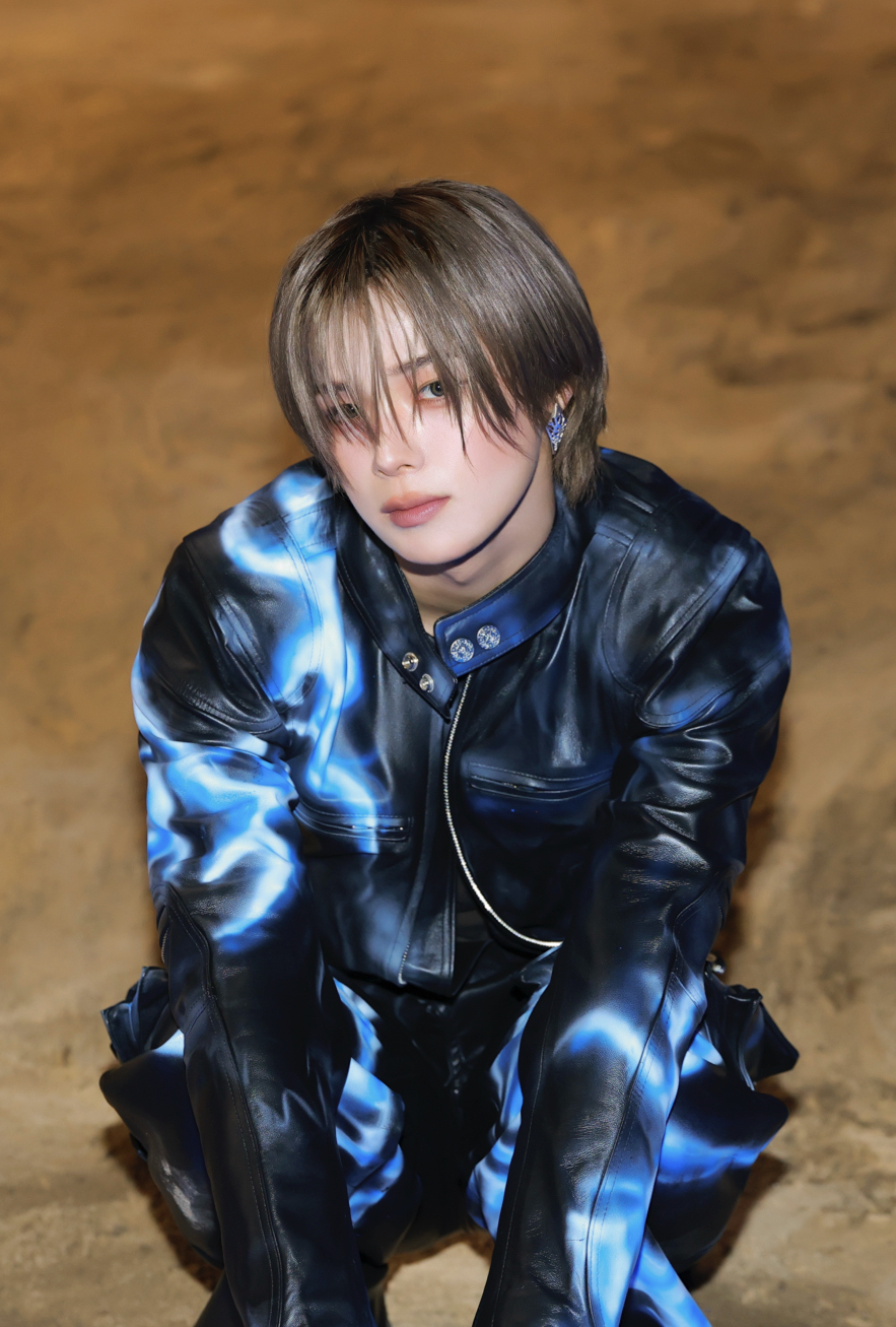 Behind-the-scenes cut of K (&TEAM)