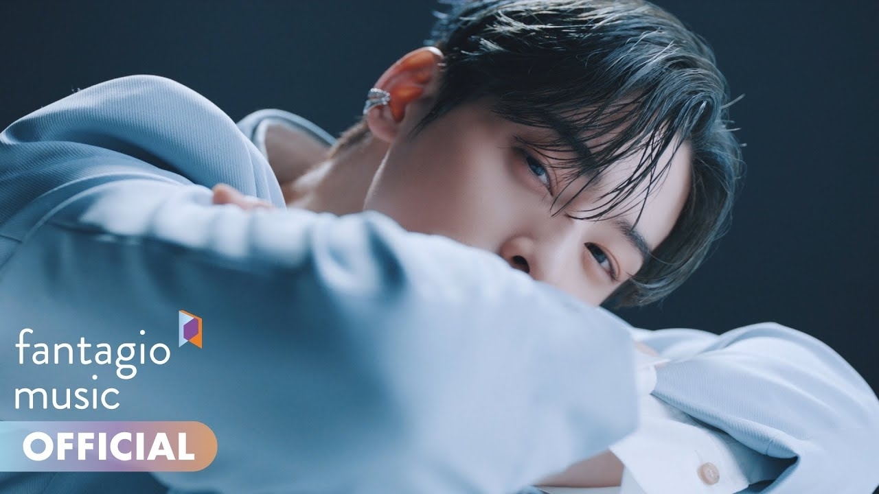 A moment captured by ASTRO's fan