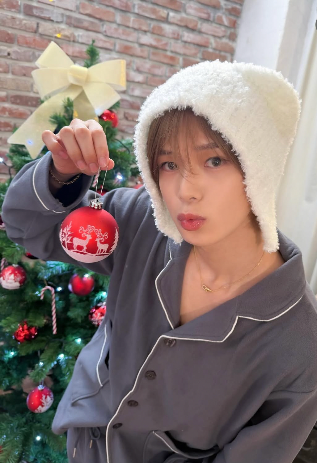 A moment captured by K (&TEAM)'s fan