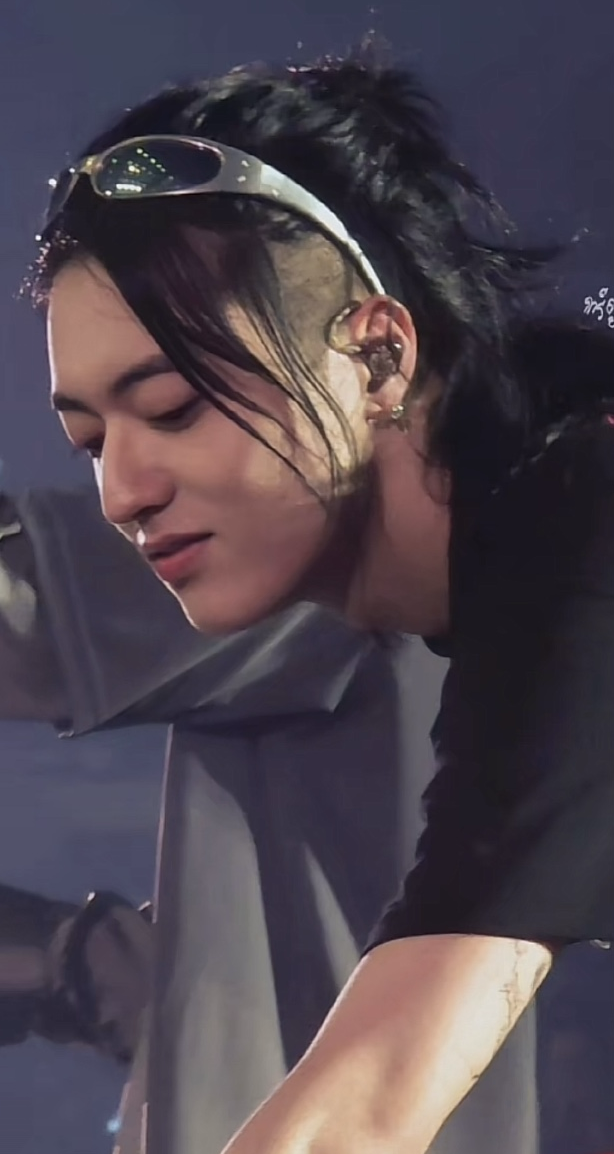 Today's most popular wallpaper in the Haruto (TREASURE) community