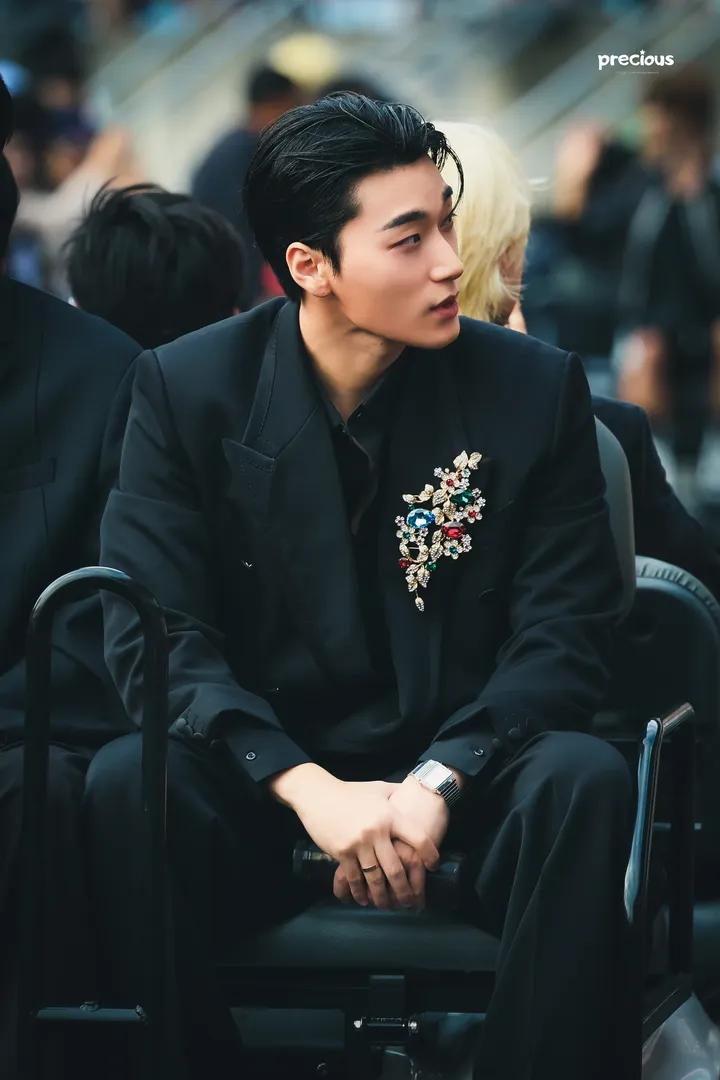 Momen yang diabadikan oleh penggemar San (ATEEZ)