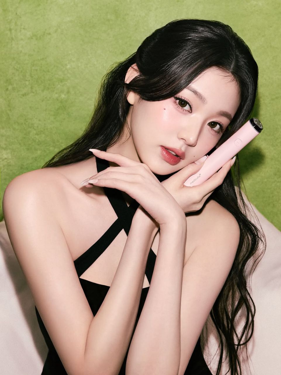 A moment captured by Jang Wonyoung (IVE)'s fan