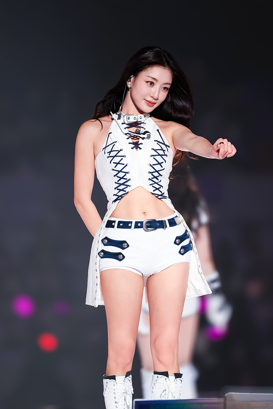 志效 (TWICE)的最新照片