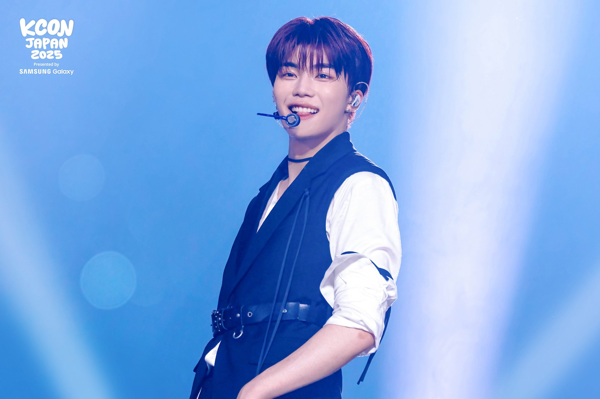 A moment captured by Park Gunwook (ZEROBASEONE)'s fan