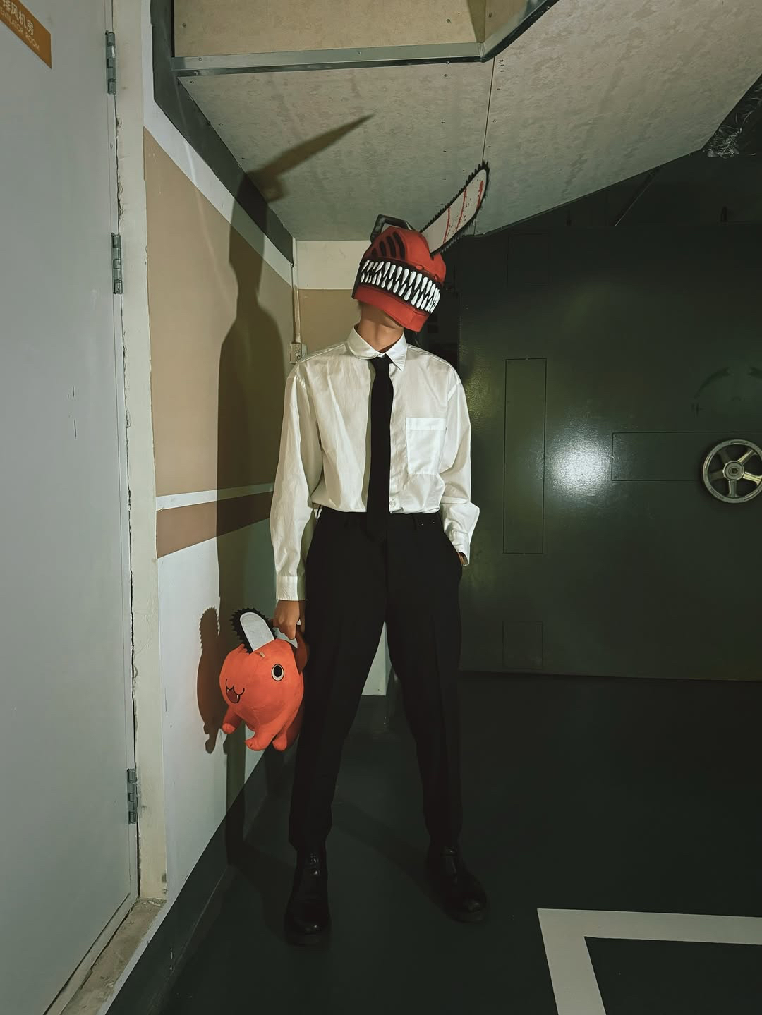 Recent activity shot of THI-O (NexT1DE)