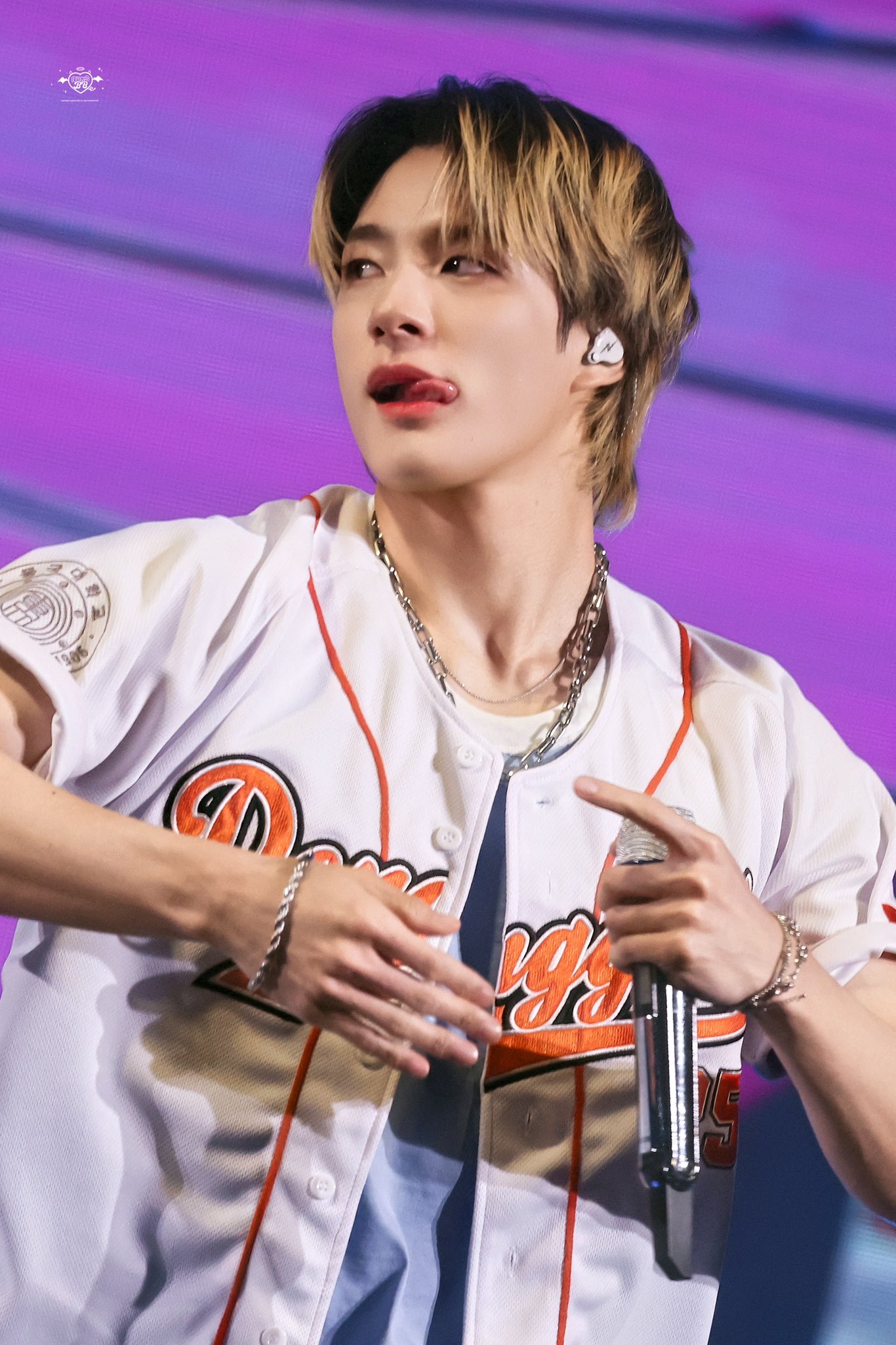 A moment captured by Jeno (NCT DREAM)'s fan