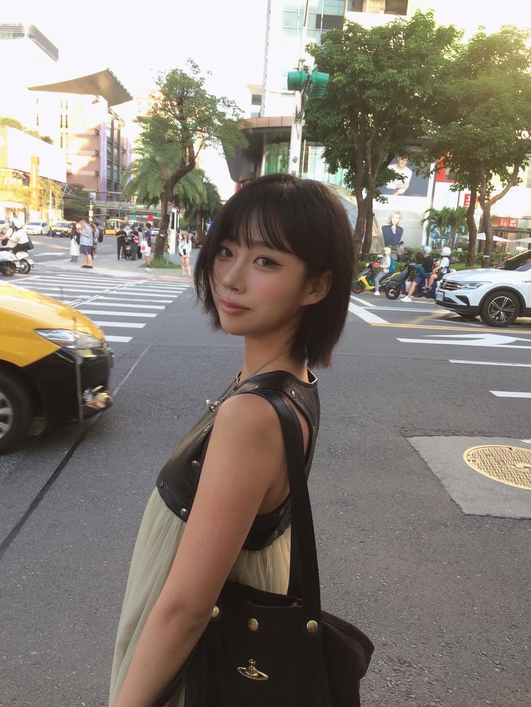 A moment captured by PURPLE K!SS's fan