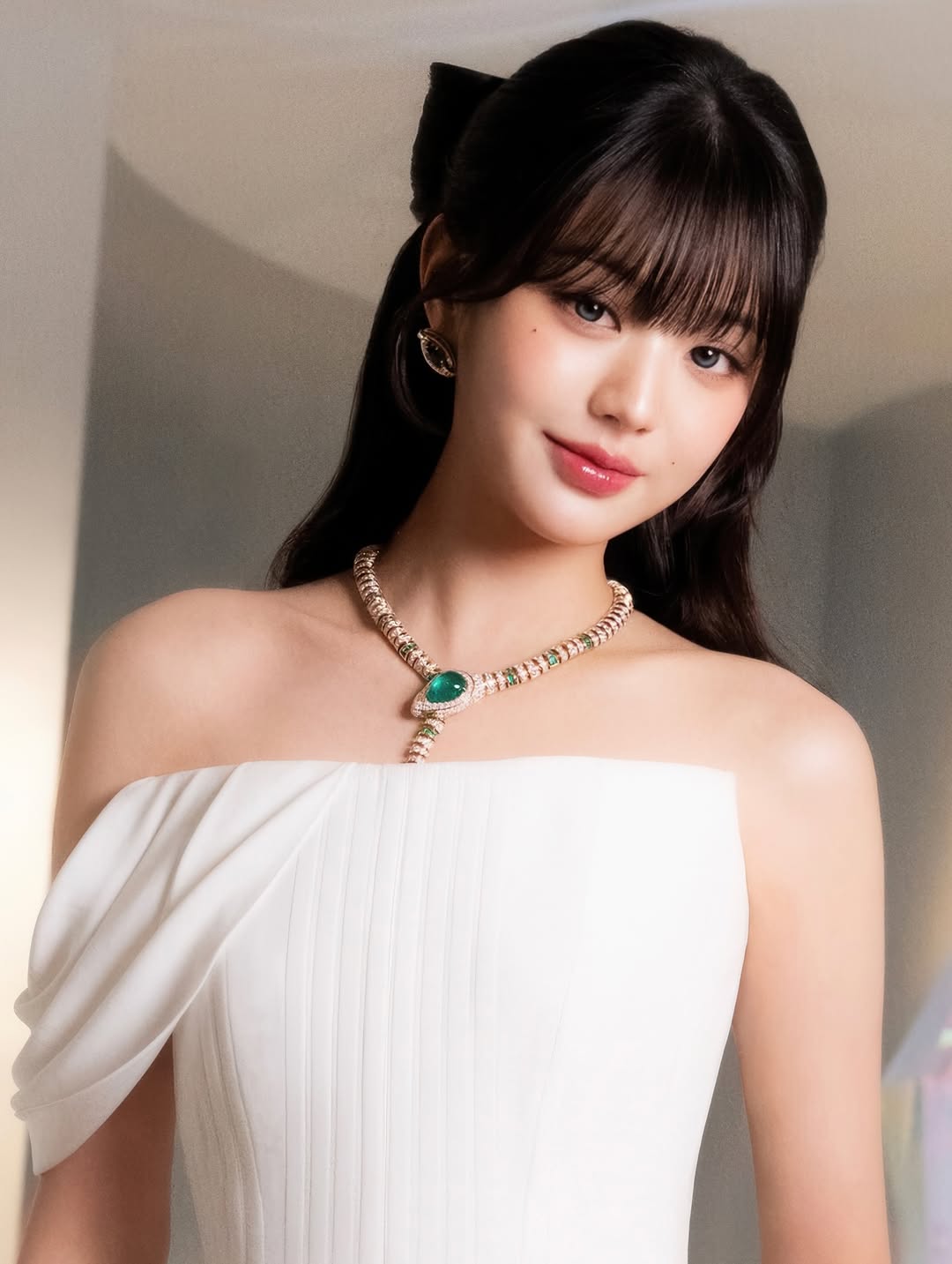 Latest photo of Jang Wonyoung (IVE)