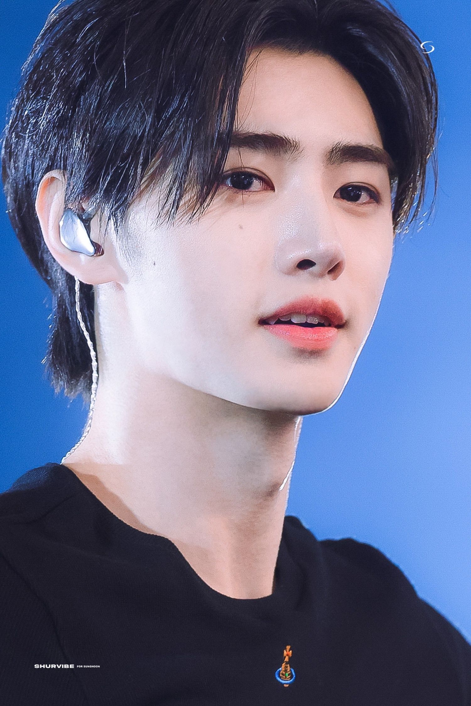 A moment captured by Sunghoon (ENHYPEN)'s fan