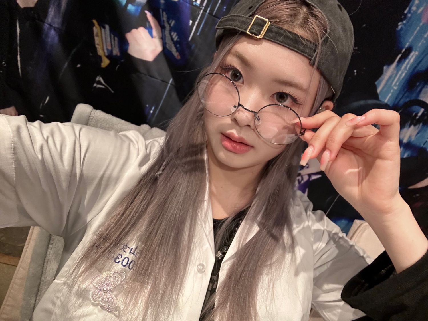 Behind-the-scenes cut of SWAN (PURPLE K!SS )