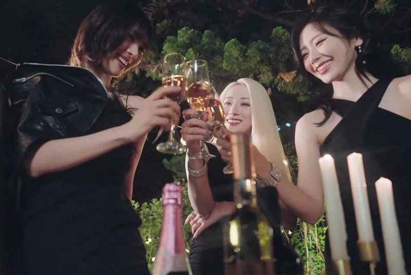Latest photo of DREAMCATCHER