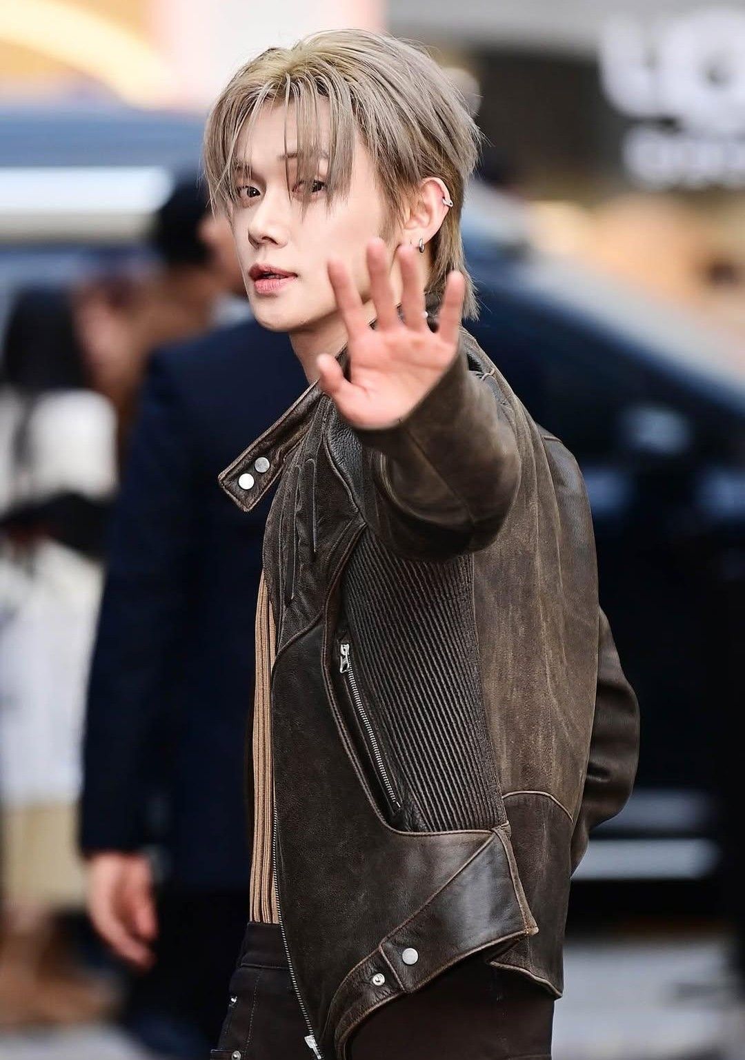 然竣 (TOMORROW X TOGETHER)的最新照片