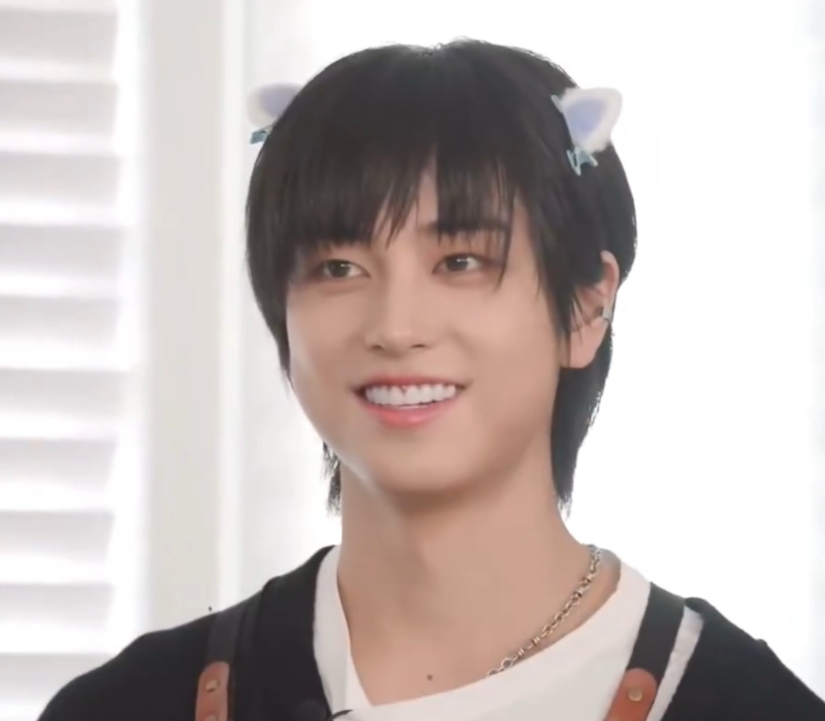 Recent activity shot of Taki (&TEAM)