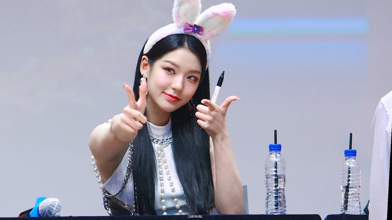 秀潭 (SECRET NUMBER)的最新照片