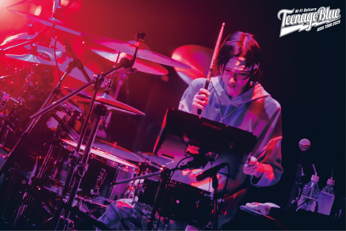 Recent activity shot of Hi-Fi Un!corn