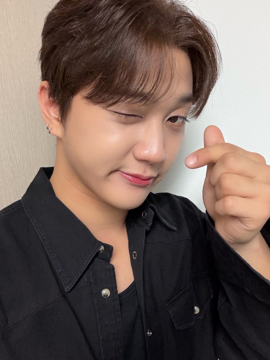 Latest photo of GoldenChild