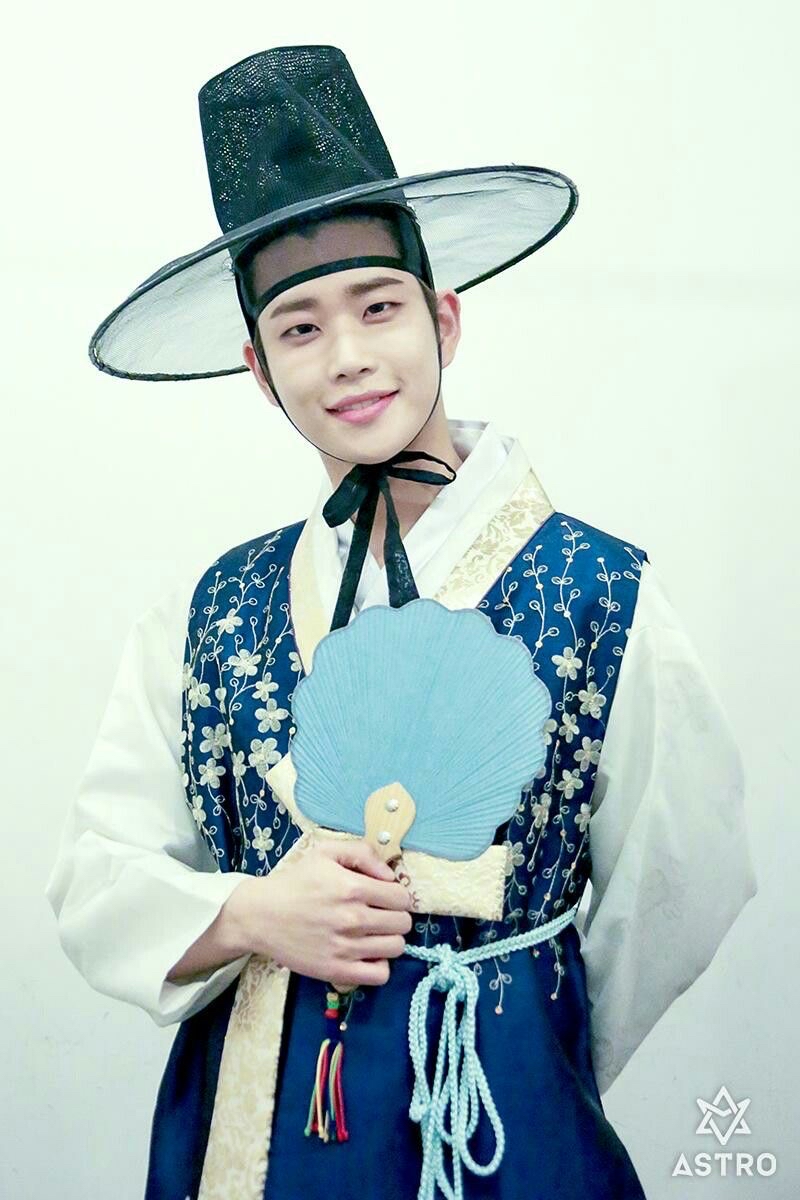 Recent activity shot of MJ (ASTRO)