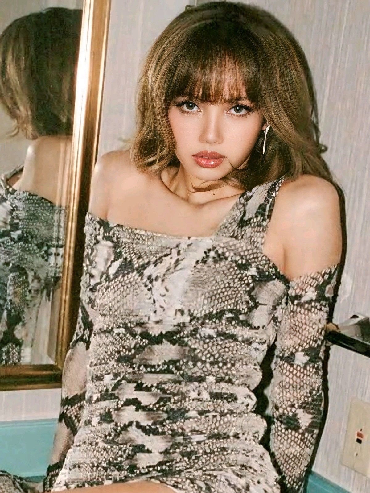 Recent activity shot of Lisa (BLACKPINK)