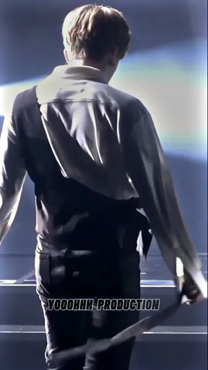 Behind-the-scenes cut of Changbin (Stray Kids)