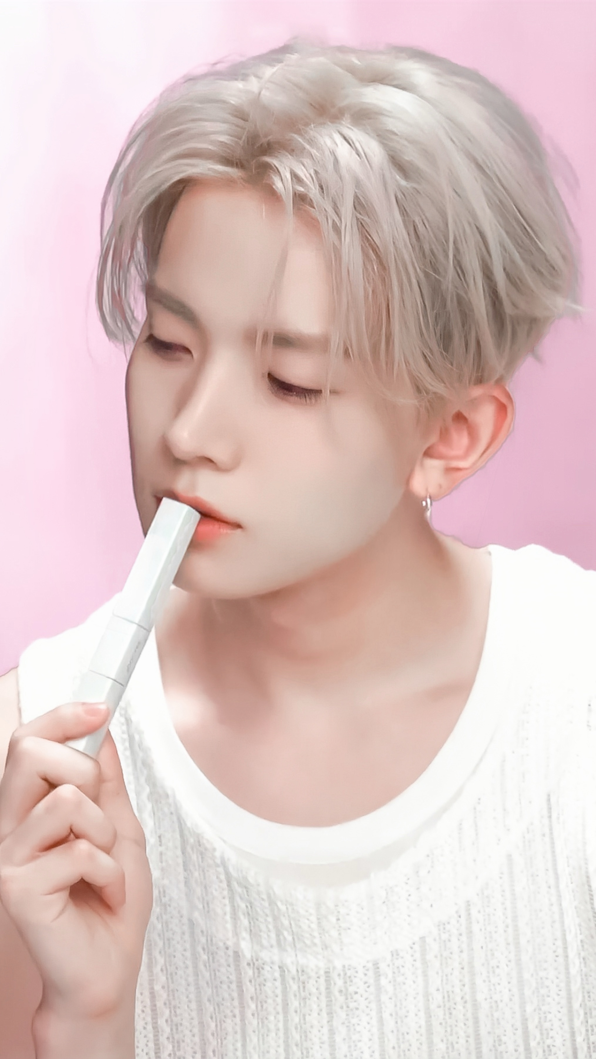 Today's most popular wallpaper in the Heeseung (ENHYPEN) community