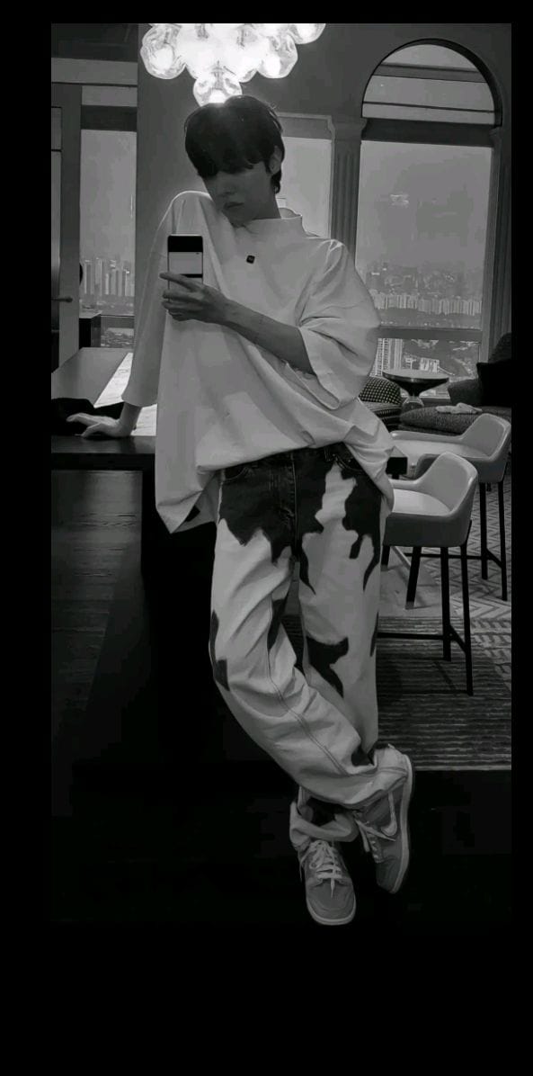 J-hope (防彈少年團)的幕後花絮