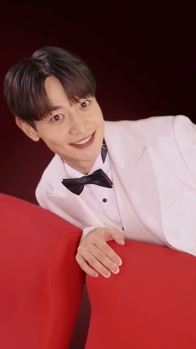 Fan-made special wallpaper for Minho (SHINee)