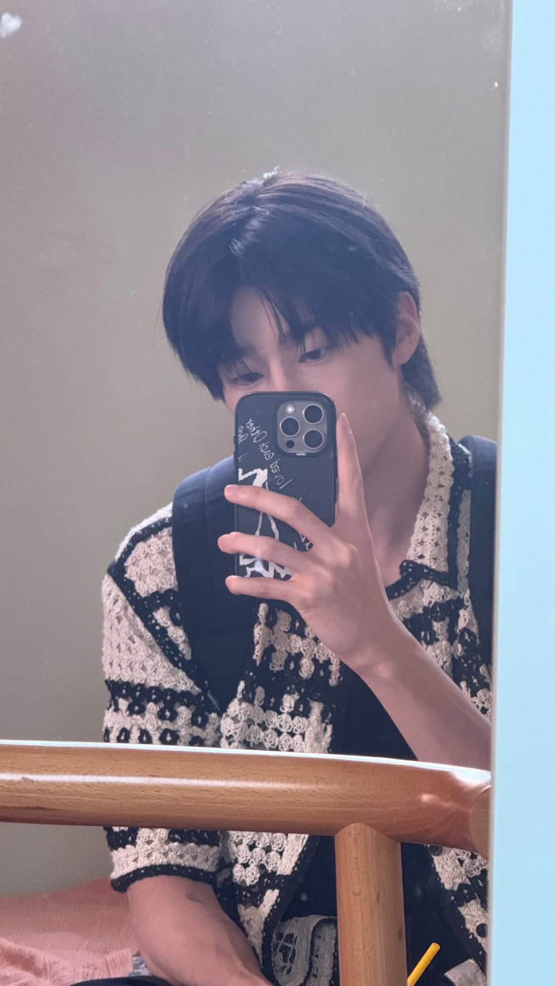Today's most popular wallpaper in the Han Seungwoo community