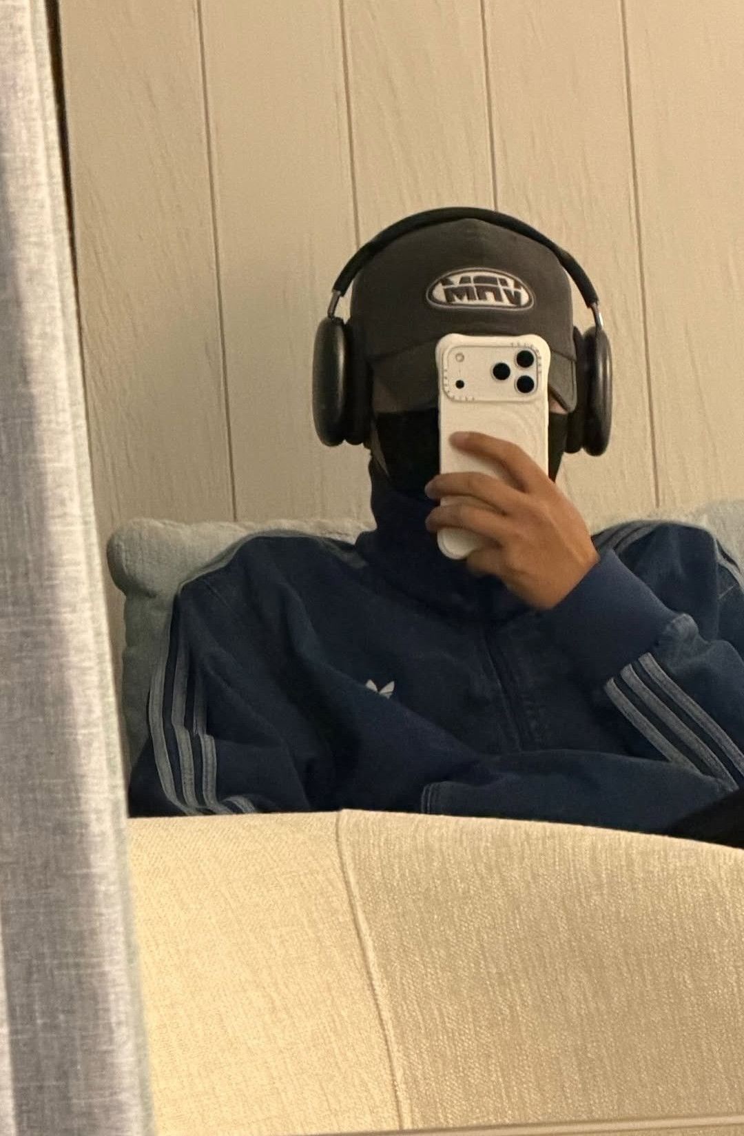 Foto terbaru Jongho (ATEEZ)