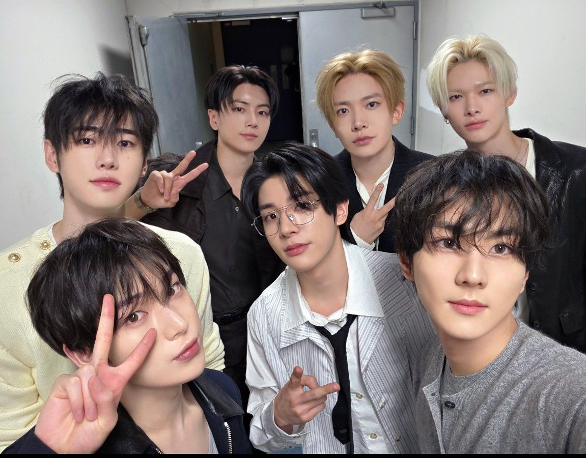 Latest photo of ENHYPEN