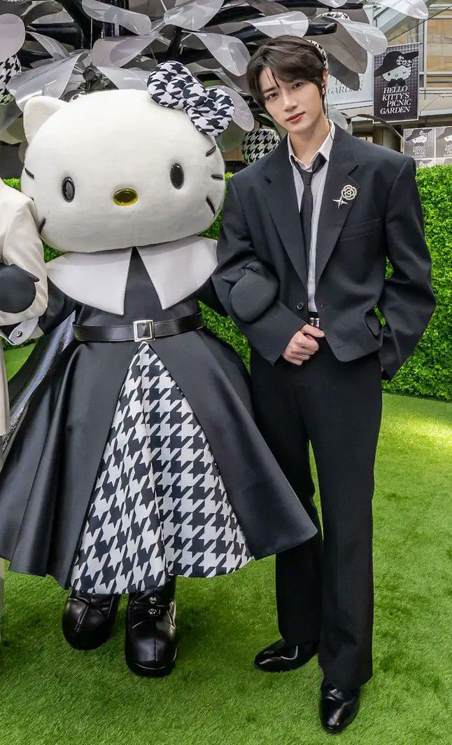 A moment captured by Beomgyu (TOMORROW X TOGETHER)'s fan