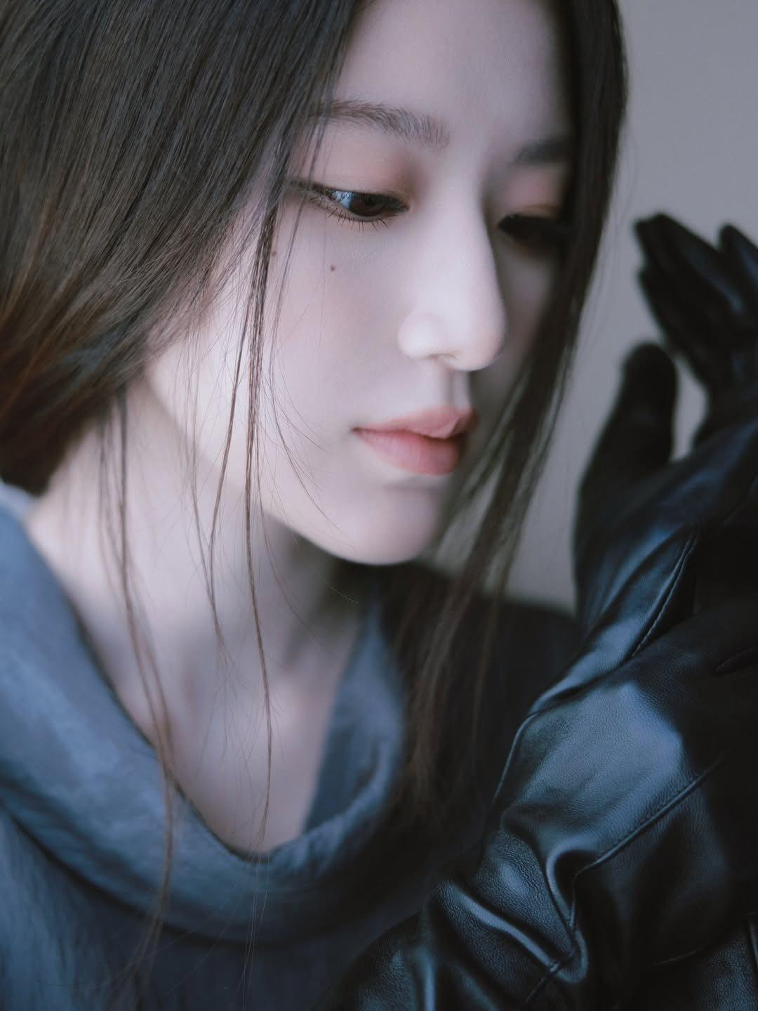 Latest photo of Shuhua (i-dle)
