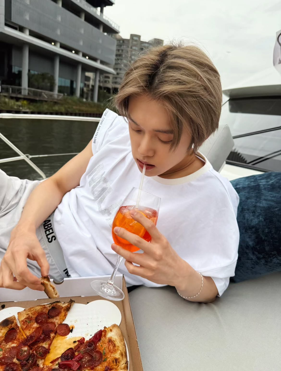 Behind-the-scenes cut of Yeonjun (TOMORROW X TOGETHER)