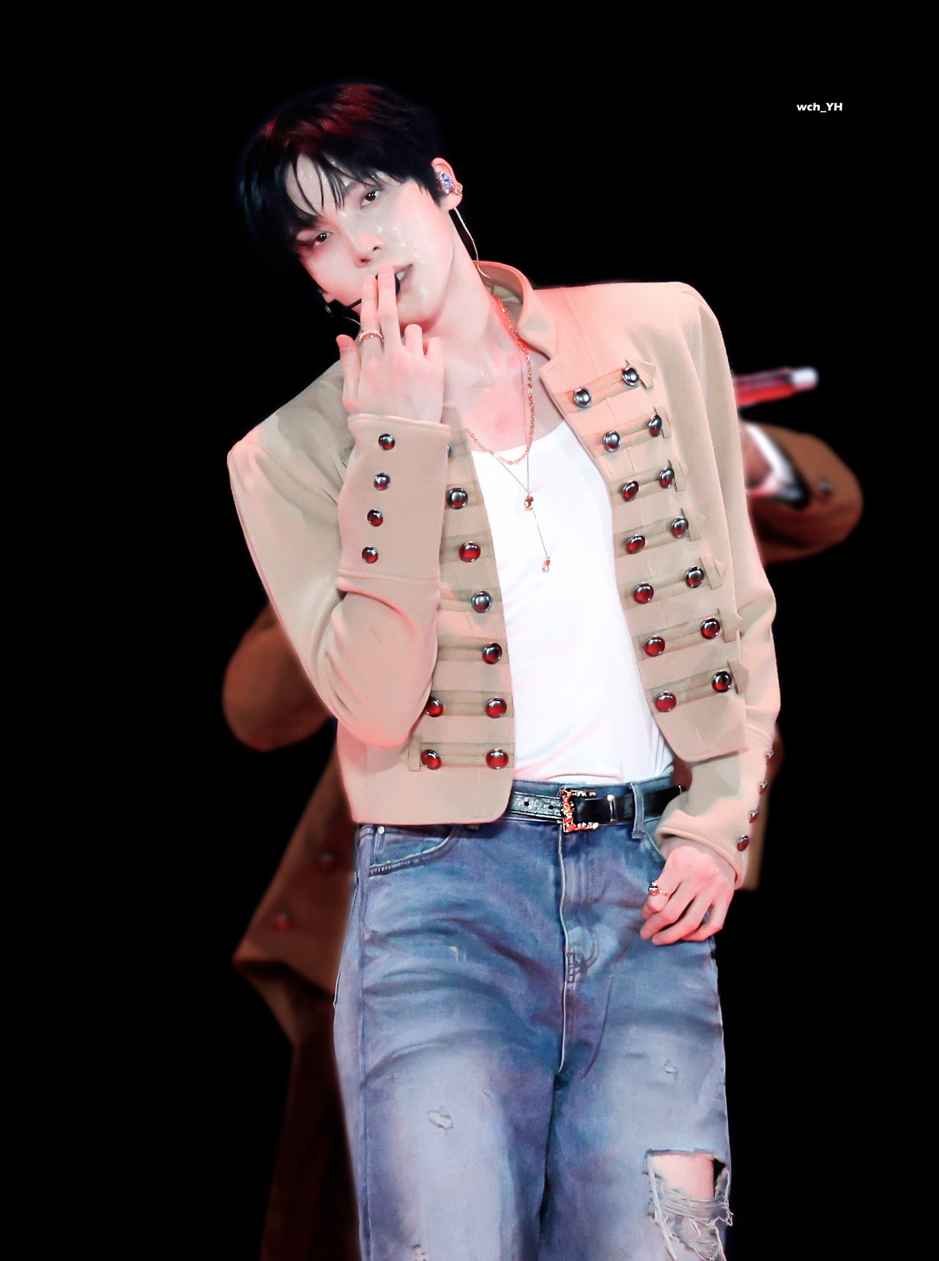 Latest photo of Yunho (ATEEZ)