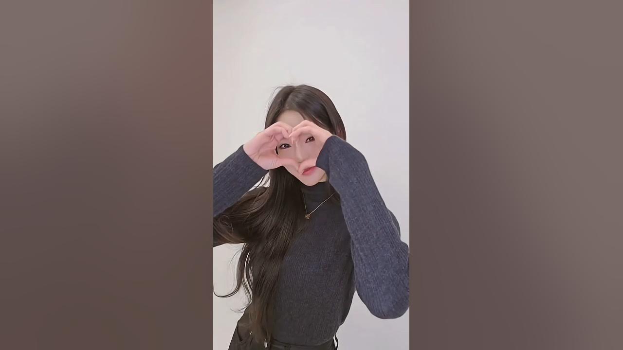 A moment captured by Soodam (SECRET NUMBER)'s fan