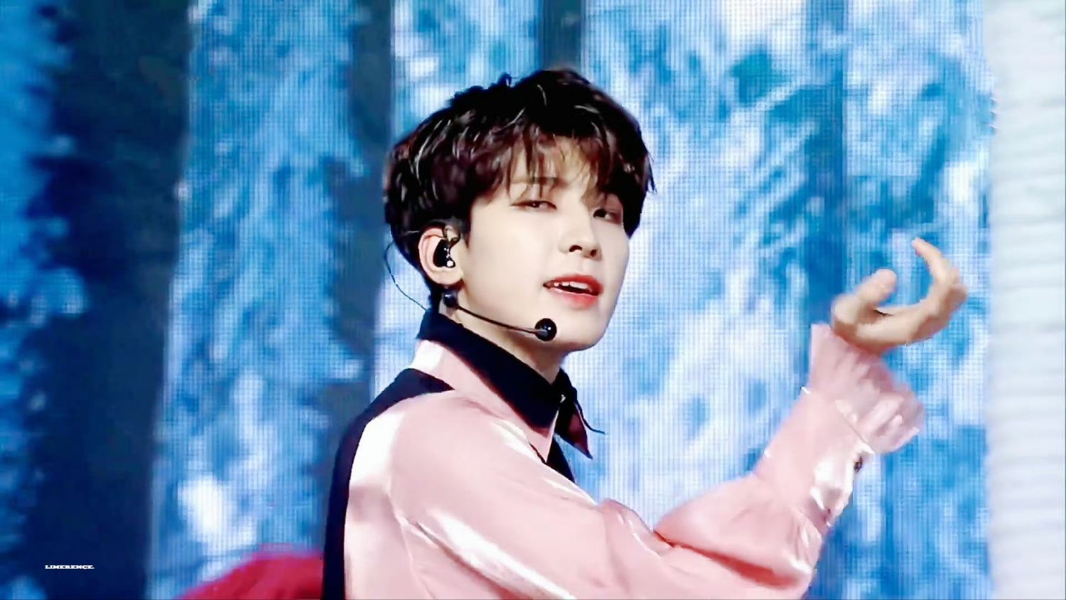 Behind-the-scenes cut of Wonwoo (SEVENTEEN)