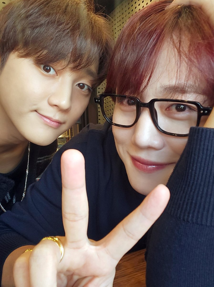 Behind-the-scenes cut of GoldenChild