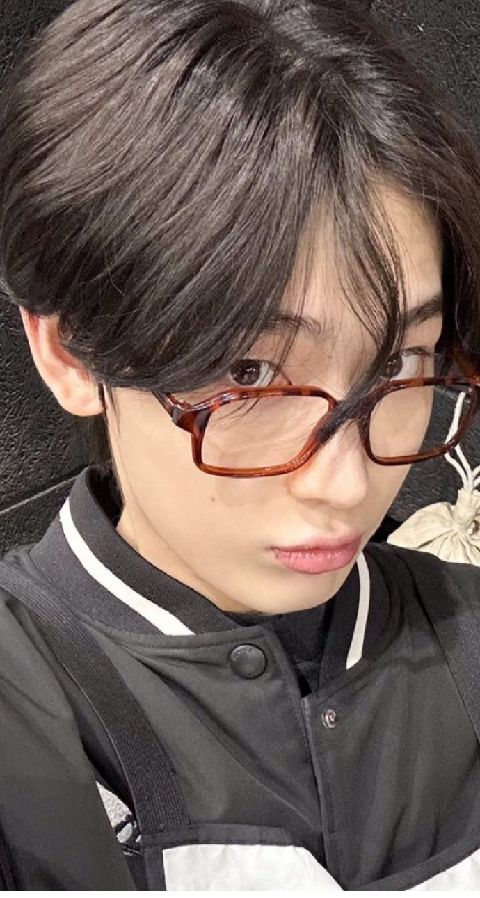 Latest photo of Sunoo (ENHYPEN)