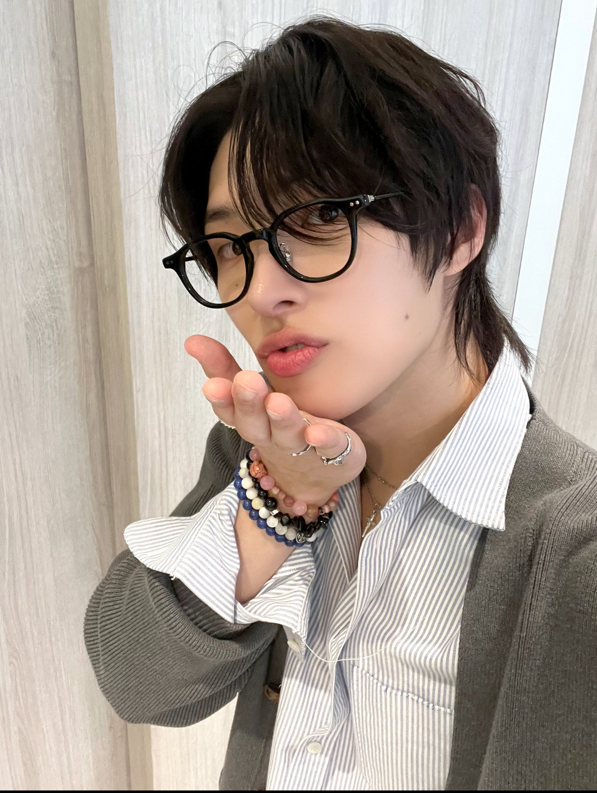 Behind-the-scenes cut of Mingi (ATEEZ)