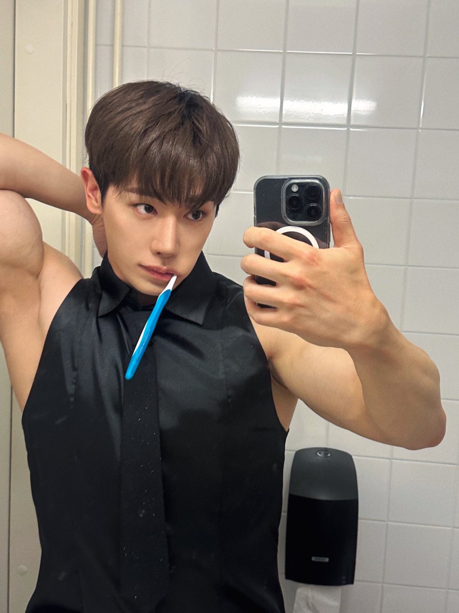 원호의 비하인드 컷