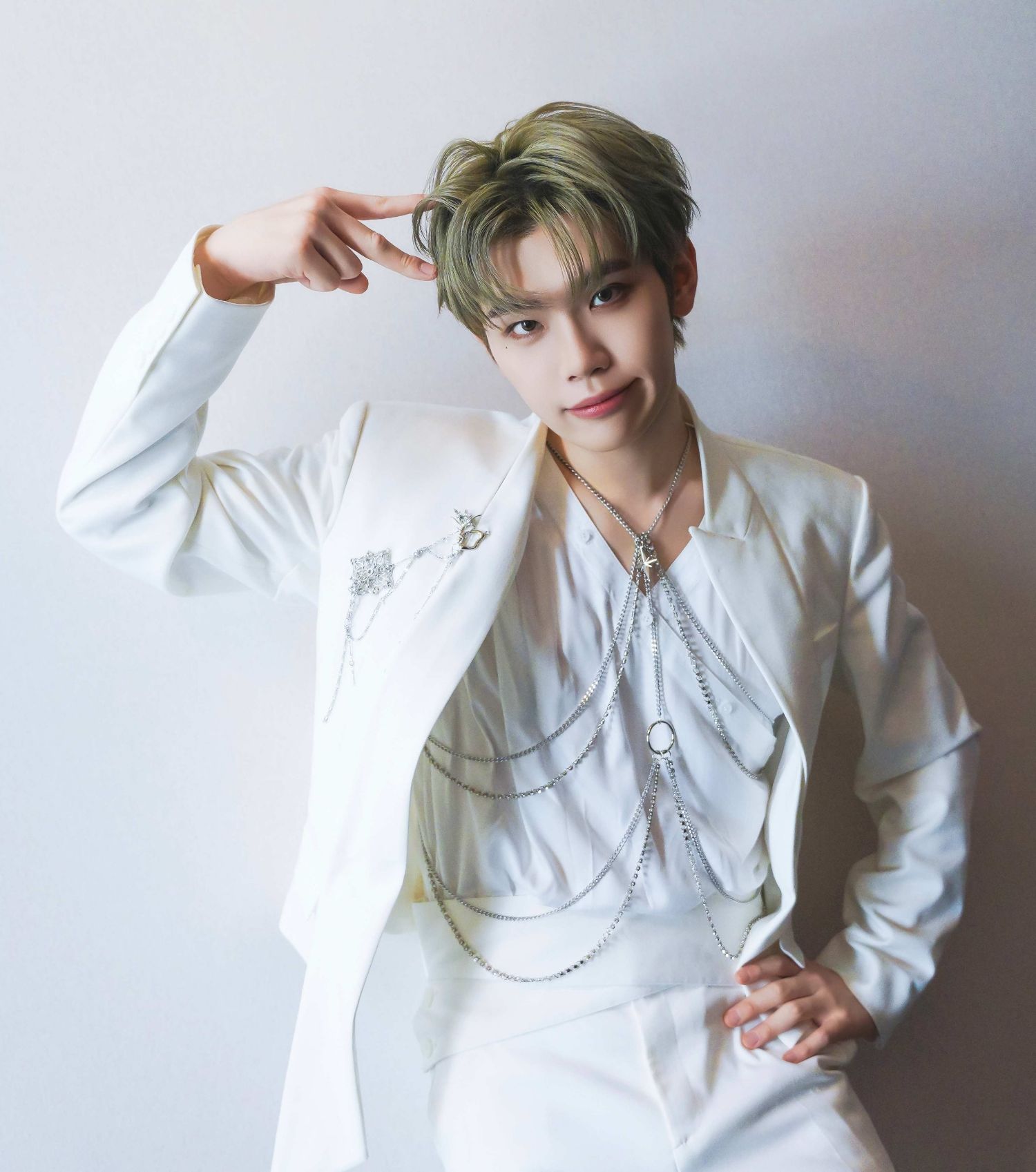 A moment captured by Kim Taerae (ZEROBASEONE)'s fan