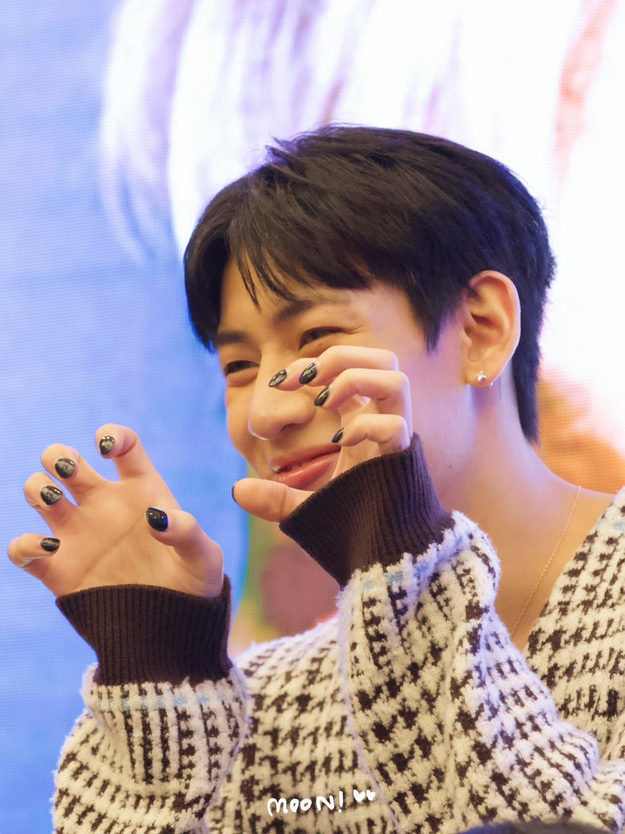 Latest photo of Bambam (GOT7)