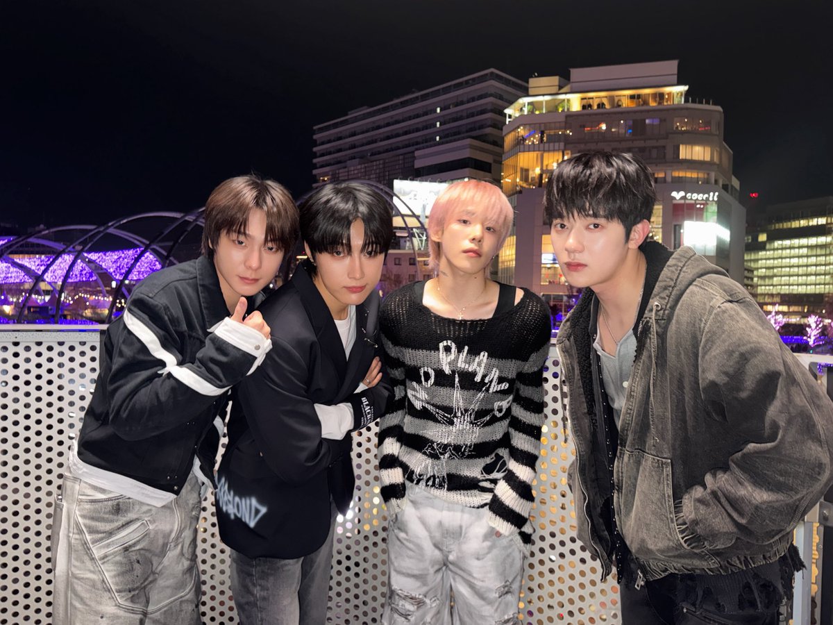 A moment captured by OMEGA X's fan