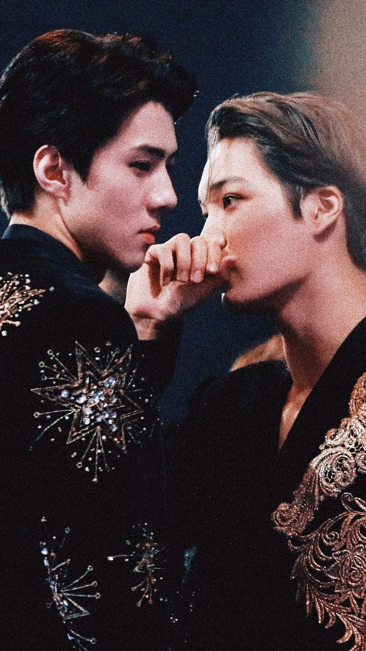 Fandom-recommended wallpaper image of EXO
