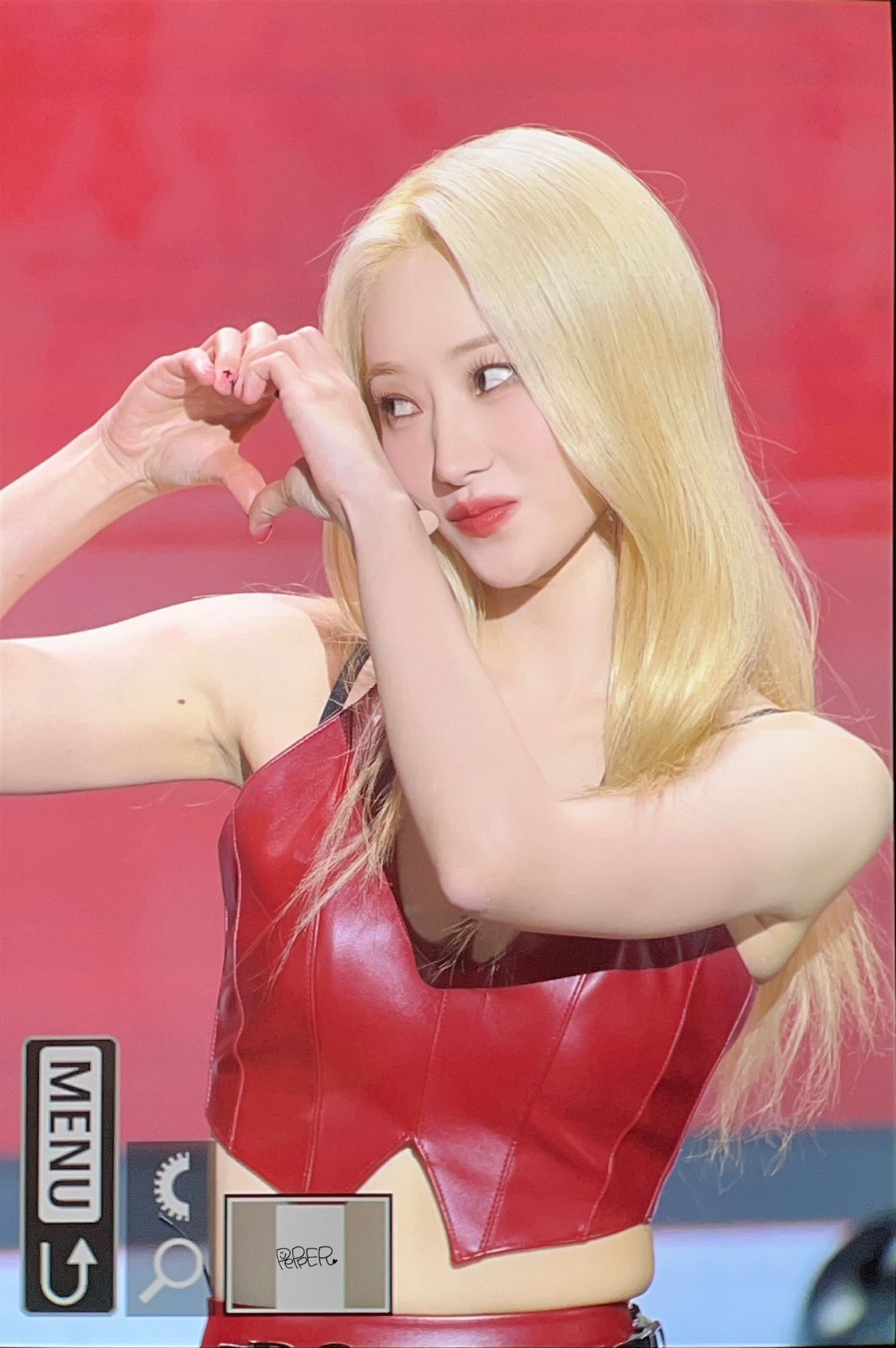 Recent activity shot of SU A (DREAMCATCHER)