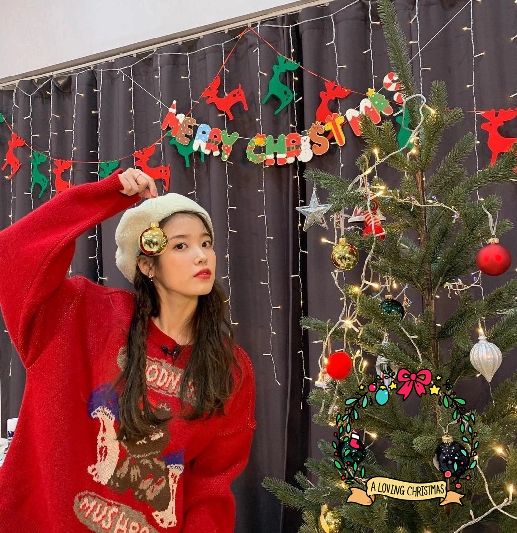 Foto aktivitas terbaru IU