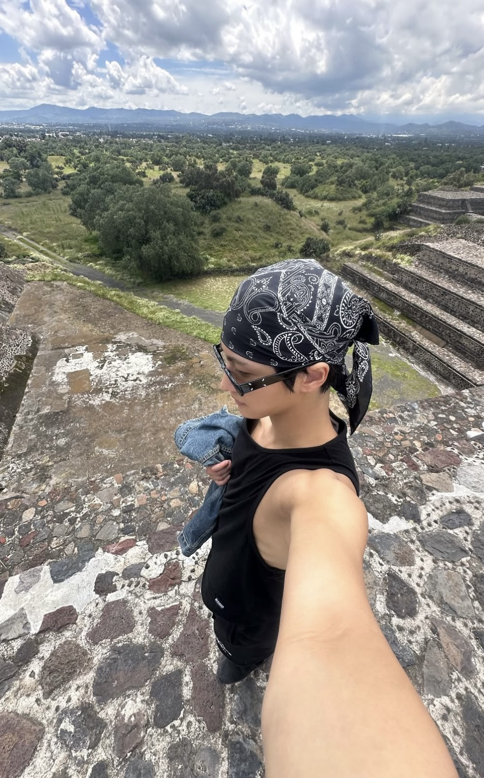 Recent activity shot of Seonghwa (ATEEZ)