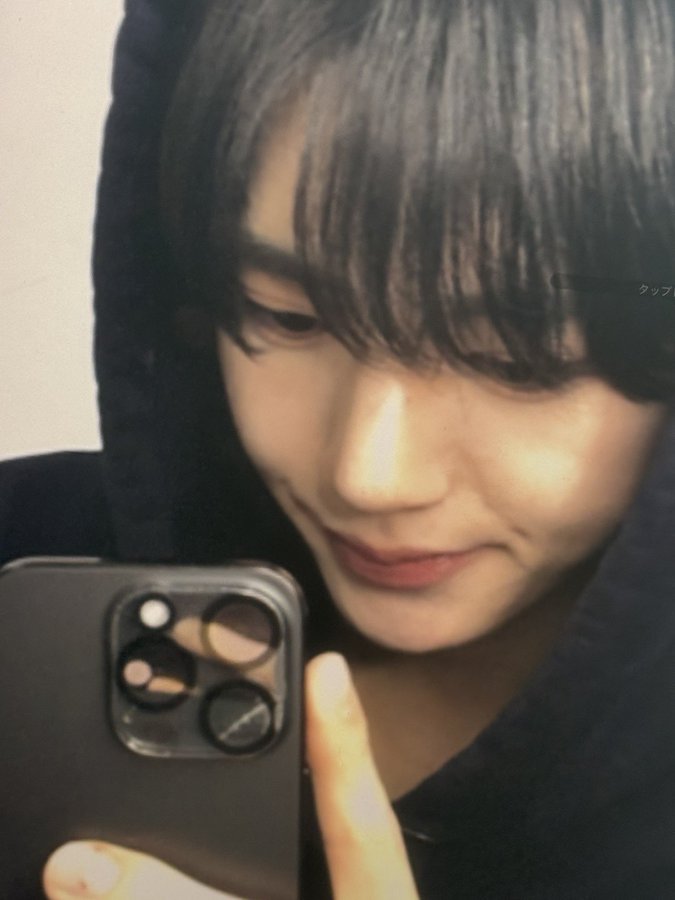 Potret di balik layar Han Yujin (ZEROBASEONE)