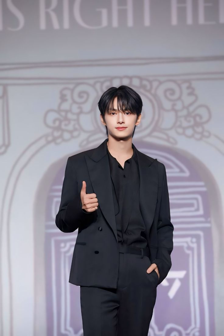 A moment captured by Jun (SEVENTEEN)'s fan